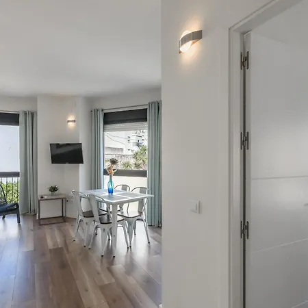 Vinos & Vinilos By H Appartement *